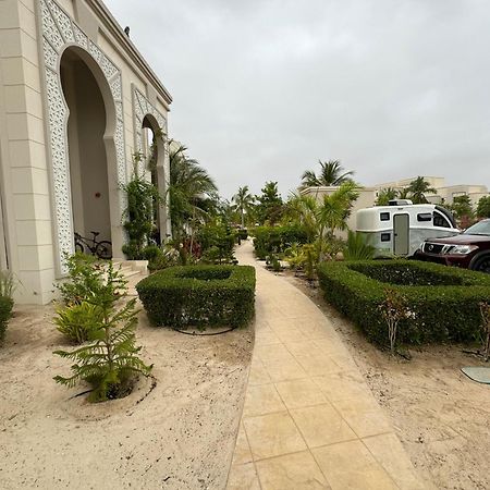 Villa Flh Khash VI Mntja Hoana Mtlh Ala Albrk Oalhdaek Ma'murah Exterior foto