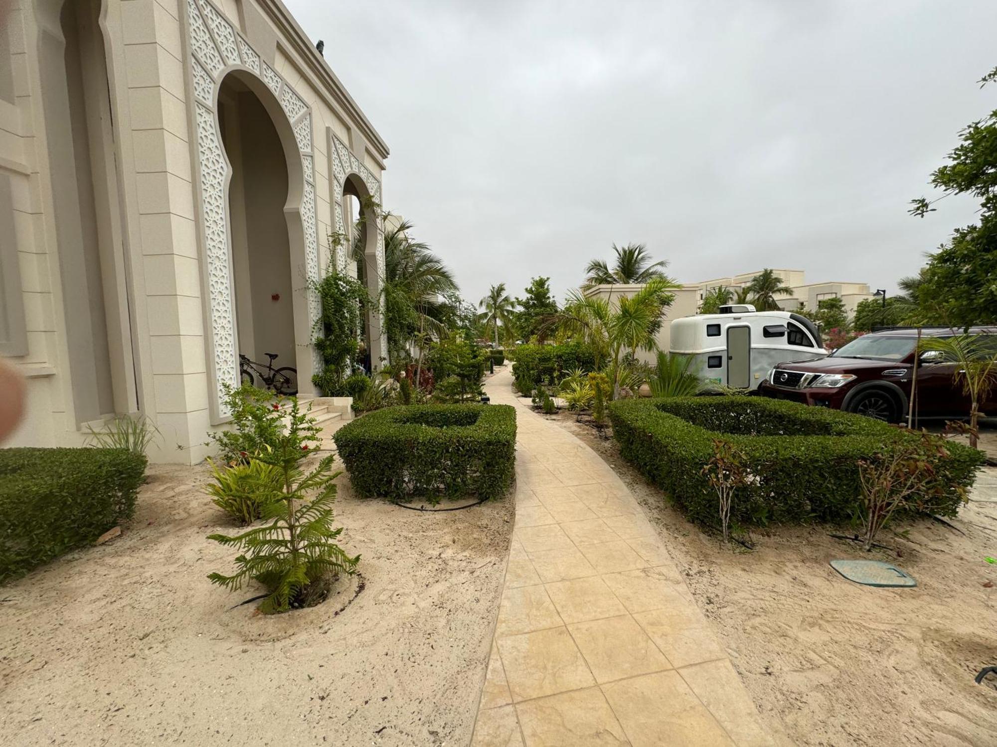 Villa Flh Khash VI Mntja Hoana Mtlh Ala Albrk Oalhdaek Ma'murah Exterior foto