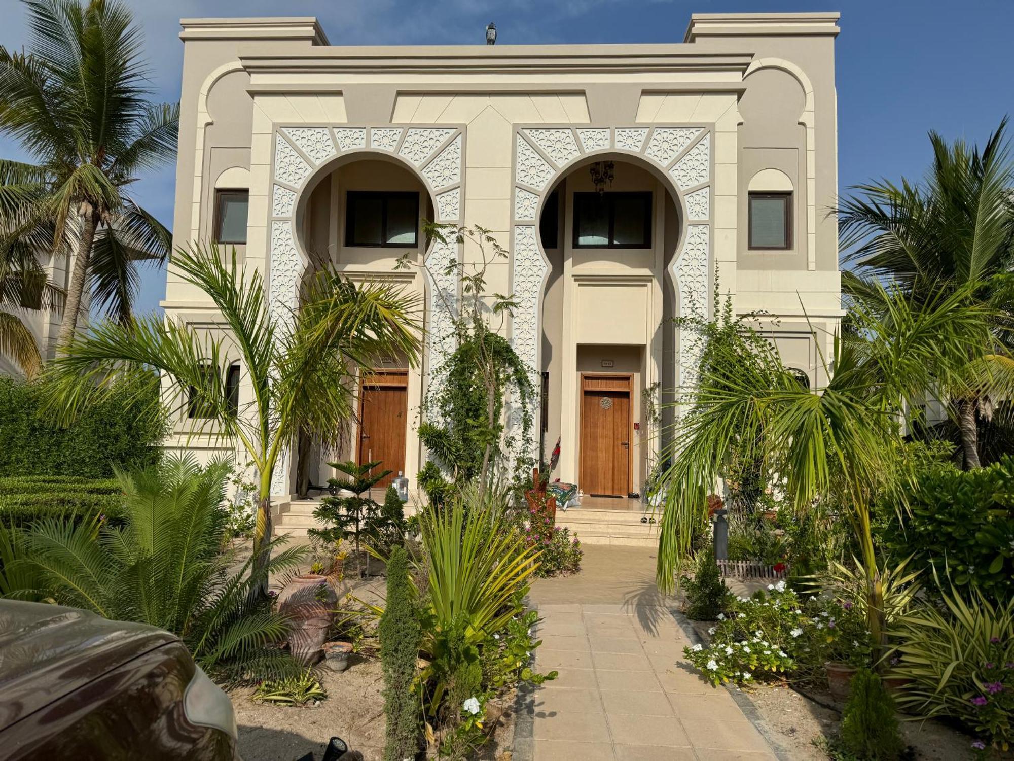 Villa Flh Khash VI Mntja Hoana Mtlh Ala Albrk Oalhdaek Ma'murah Exterior foto