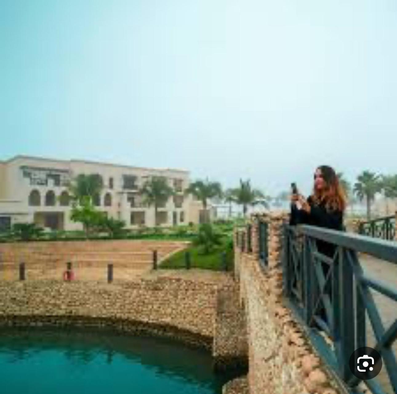 Villa Flh Khash VI Mntja Hoana Mtlh Ala Albrk Oalhdaek Ma'murah Exterior foto