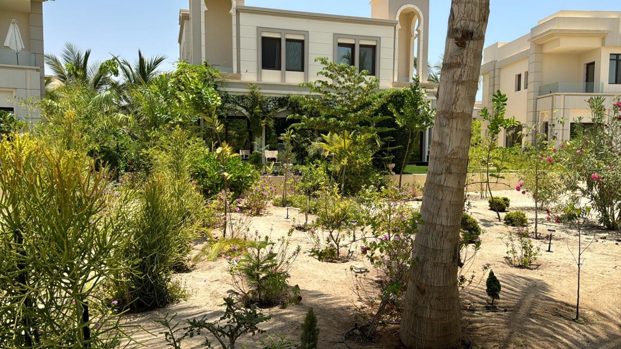 Villa Flh Khash VI Mntja Hoana Mtlh Ala Albrk Oalhdaek Ma'murah Exterior foto